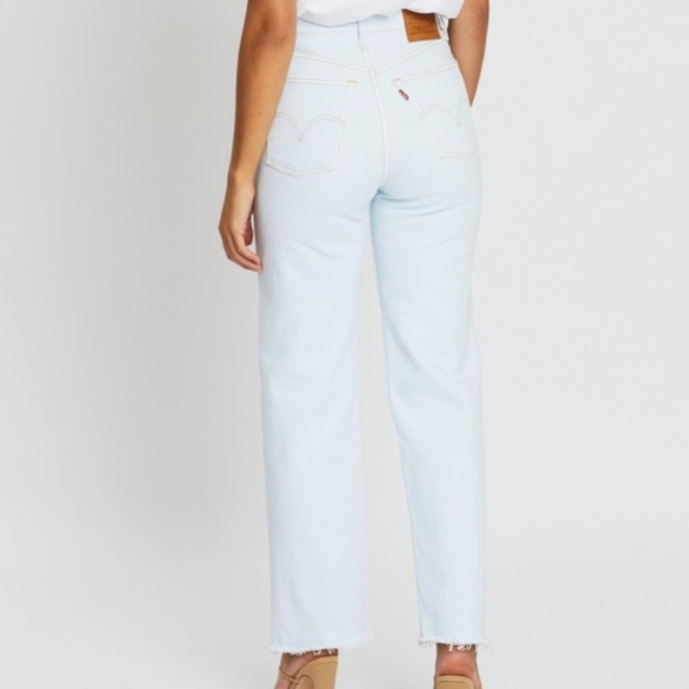 Levi’s 501 High Waisted Cropped Skinny Jeans 27